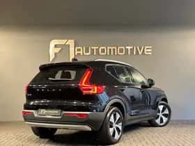 Volvo XC40 (2020) thumbnail 3