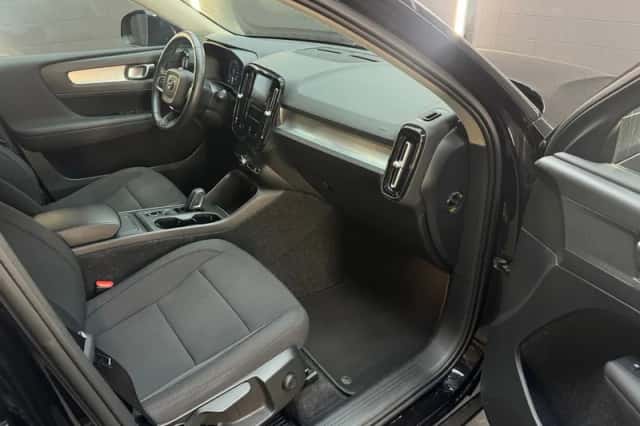 Volvo XC40 (2020) thumbnail 32