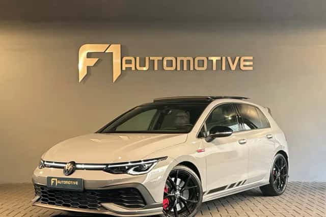 Volkswagen Golf (2024) thumbnail 1