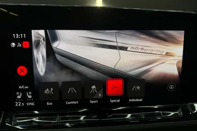 Volkswagen Golf (2024) thumbnail 27
