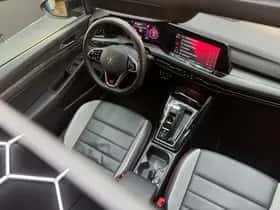 Volkswagen Golf (2024) thumbnail 34