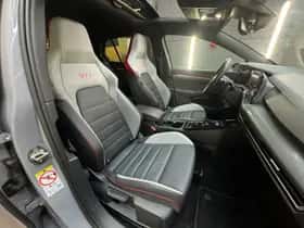 Volkswagen Golf (2024) thumbnail 36