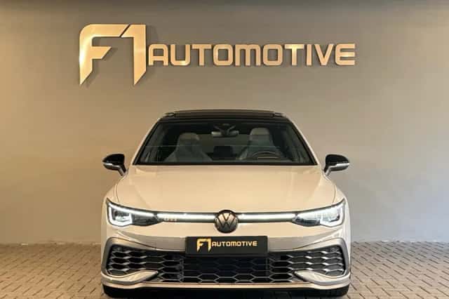 Volkswagen Golf (2024) thumbnail 9