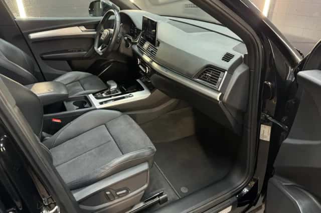 Audi Q5 (2023) thumbnail 32