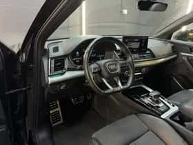 Audi Q5 (2023) thumbnail 5