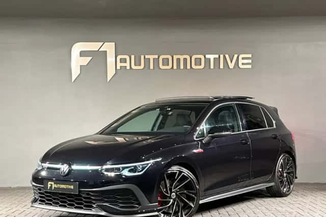 Volkswagen Golf (2021) thumbnail 1