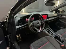 Volkswagen Golf (2021) thumbnail 5