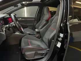 Volkswagen Golf (2021) thumbnail 6