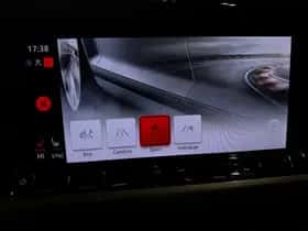 Volkswagen Golf (2023) thumbnail 28