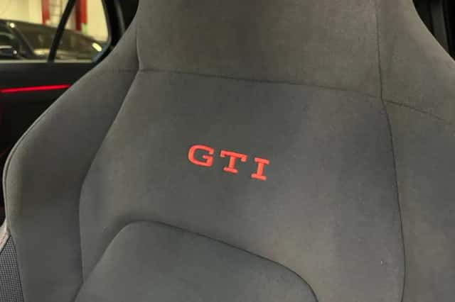 Volkswagen Golf (2023) thumbnail 31