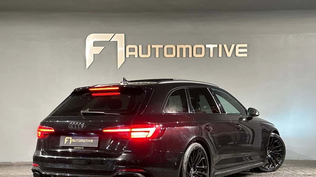 Audi RS4 (2020) — foto 1