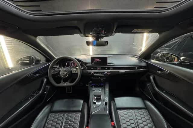 Audi RS4 (2020) thumbnail 4