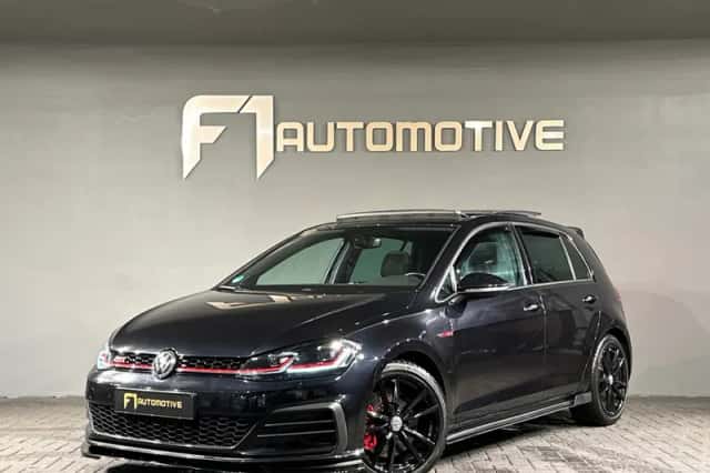 Volkswagen Golf (2019) thumbnail 1