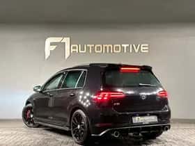 Volkswagen Golf (2019) thumbnail 3