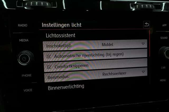Volkswagen Golf (2019) thumbnail 23