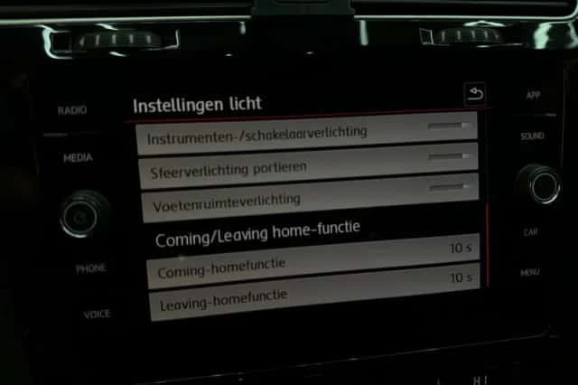 Volkswagen Golf (2019) thumbnail 24