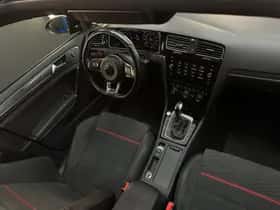 Volkswagen Golf (2019) thumbnail 31