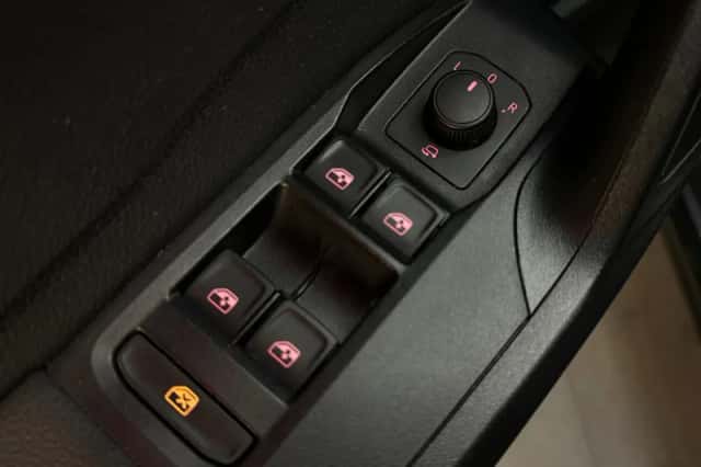 SEAT Ibiza (2024) thumbnail 18