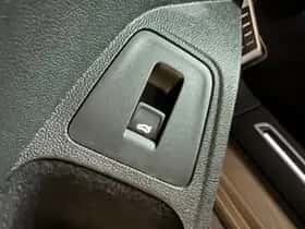 Volkswagen Tiguan (2018) thumbnail 18