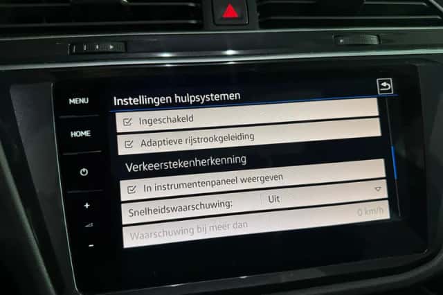 Volkswagen Tiguan (2018) thumbnail 33