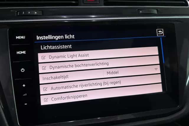 Volkswagen Tiguan (2018) thumbnail 35