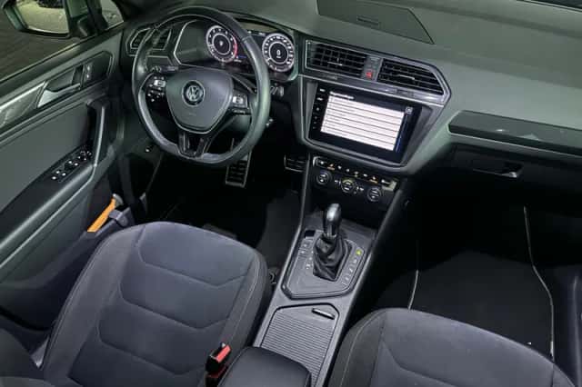 Volkswagen Tiguan (2018) thumbnail 38