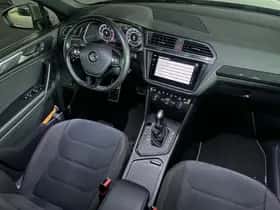Volkswagen Tiguan (2018) thumbnail 38