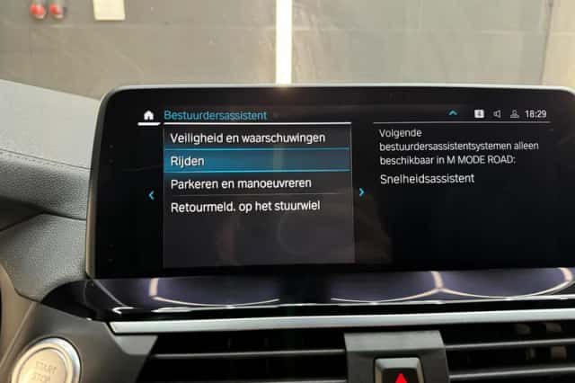 BMW X3 (2019) thumbnail 39