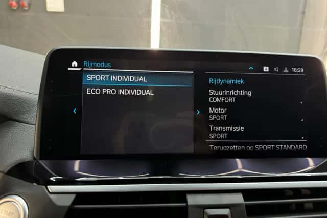 BMW X3 (2019) thumbnail 41