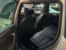 Volkswagen Tiguan (2018) thumbnail 17