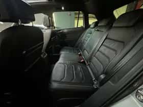 Volkswagen Tiguan (2018) thumbnail 44