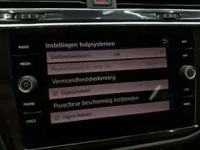 Volkswagen Tiguan (2017) thumbnail 30