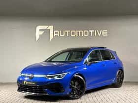 Volkswagen Golf (2022) thumbnail 2