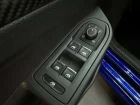 Volkswagen Golf (2022) thumbnail 22