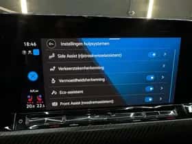 Volkswagen Golf (2022) thumbnail 26
