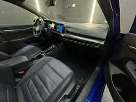 Volkswagen Golf (2022) thumbnail 35