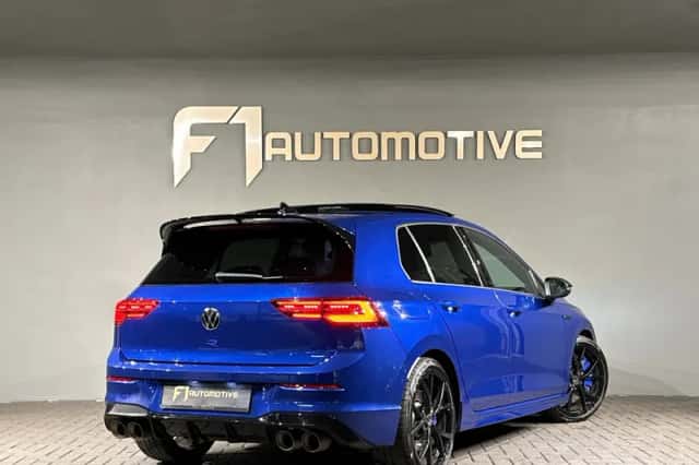 Volkswagen Golf (2022) thumbnail 3