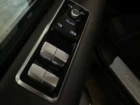 Land Rover Range Rover Sport (2021) thumbnail 25