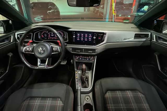 Volkswagen Polo (2018) thumbnail 4