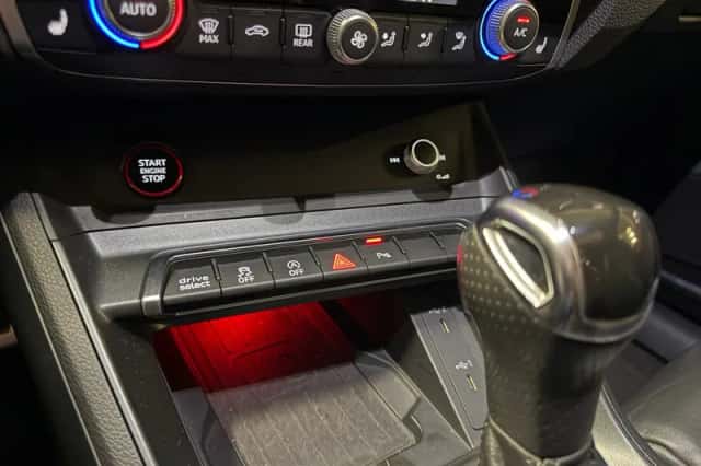 Audi RSQ3 (2021) thumbnail 21