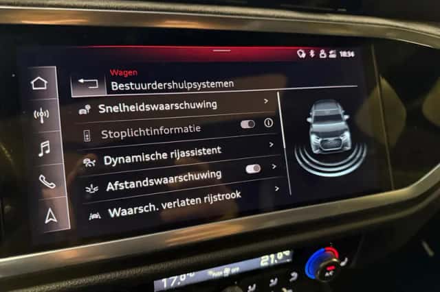 Audi RSQ3 (2021) thumbnail 30