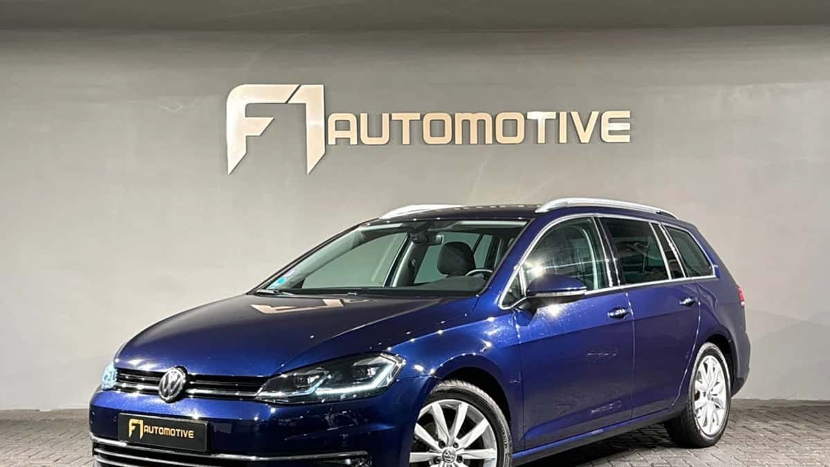 Volkswagen Golf (2019) — foto 1