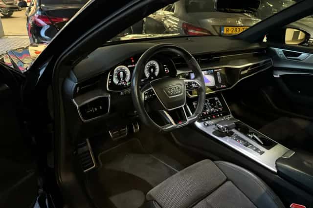 Audi A6 (2021) thumbnail 5