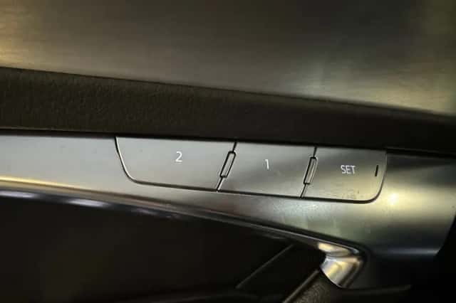 Audi A6 (2020) thumbnail 16