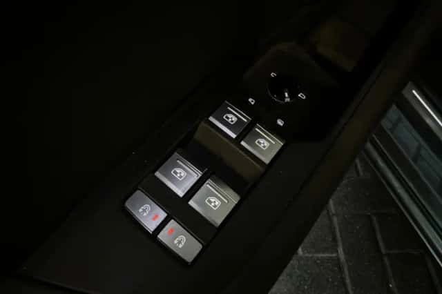 Audi A6 (2020) thumbnail 33