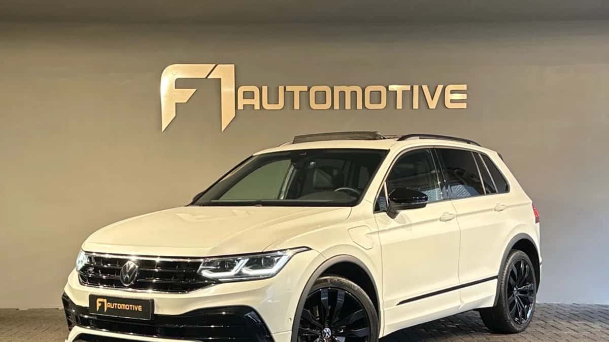 Volkswagen Tiguan (2022) — foto 1
