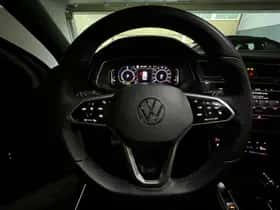 Volkswagen Tiguan (2022) thumbnail 13