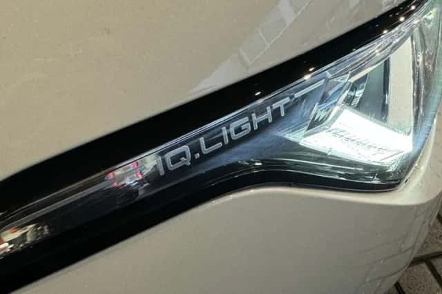Volkswagen Tiguan (2022) thumbnail 18