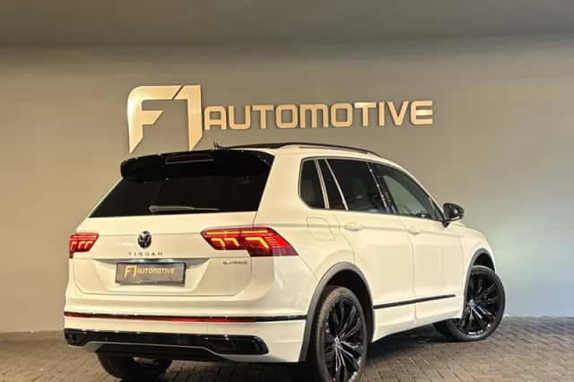 Volkswagen Tiguan (2022) thumbnail 3