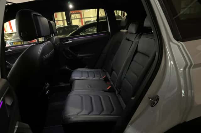 Volkswagen Tiguan (2022) thumbnail 24